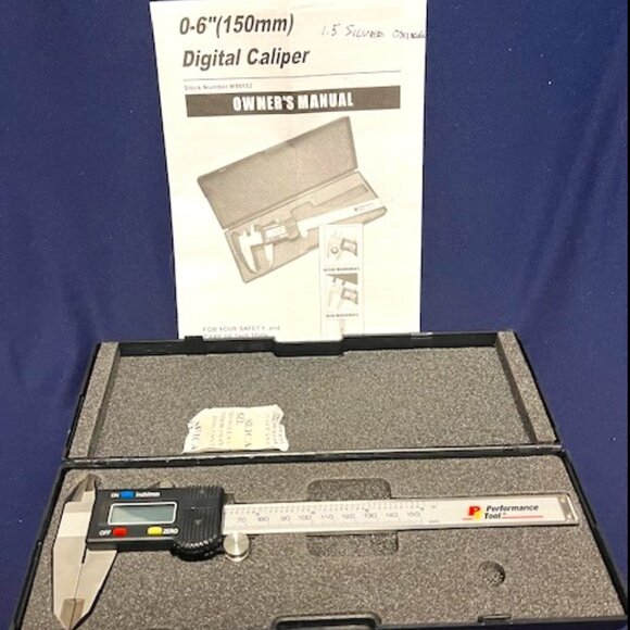 Performance Tool W80152 Digital Caliper 0-6" (150mm) w/Case LCD Screen - Picture 1 of 11